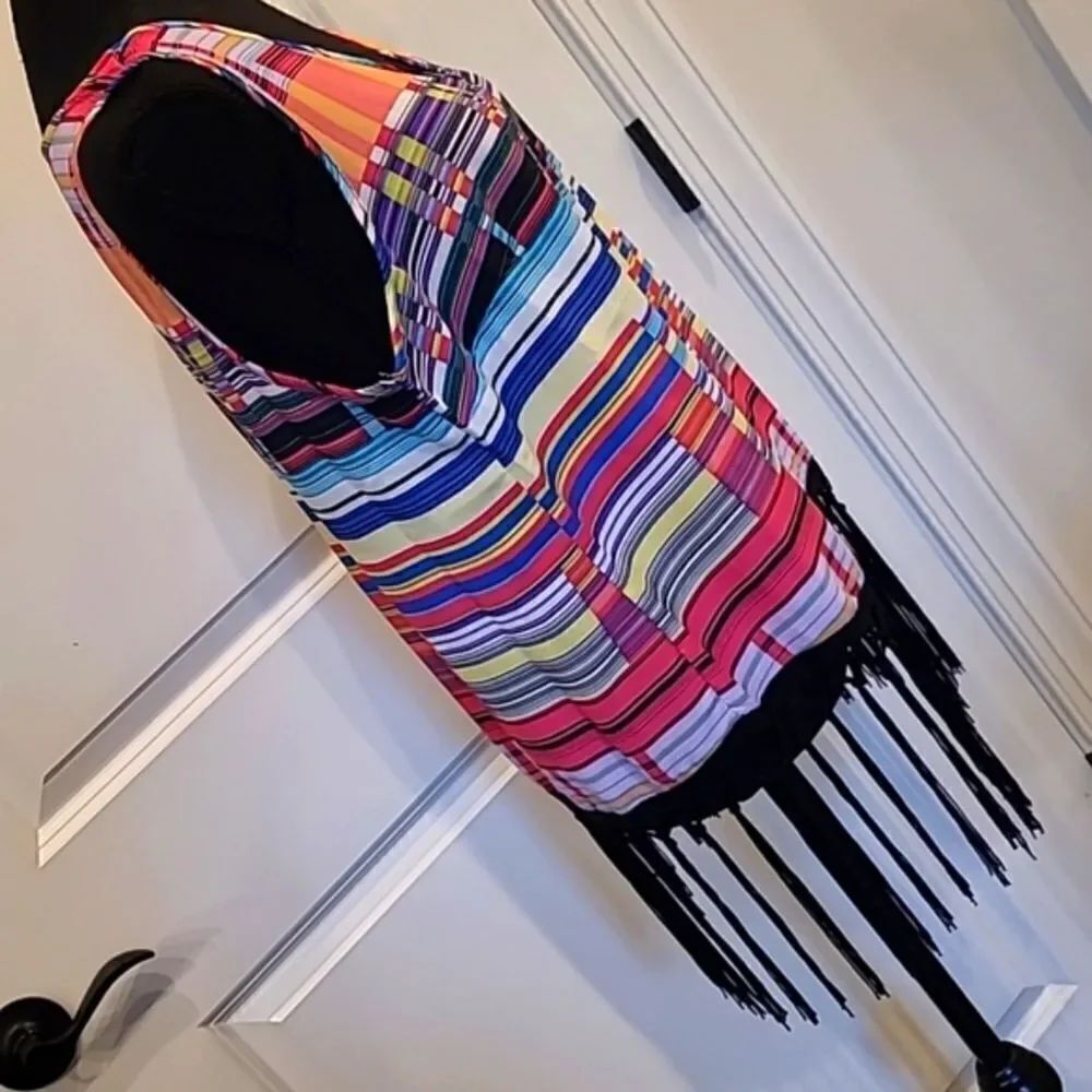 Unique Spectrum Colorful Fringe Bottom Top - Picture 3 of 10